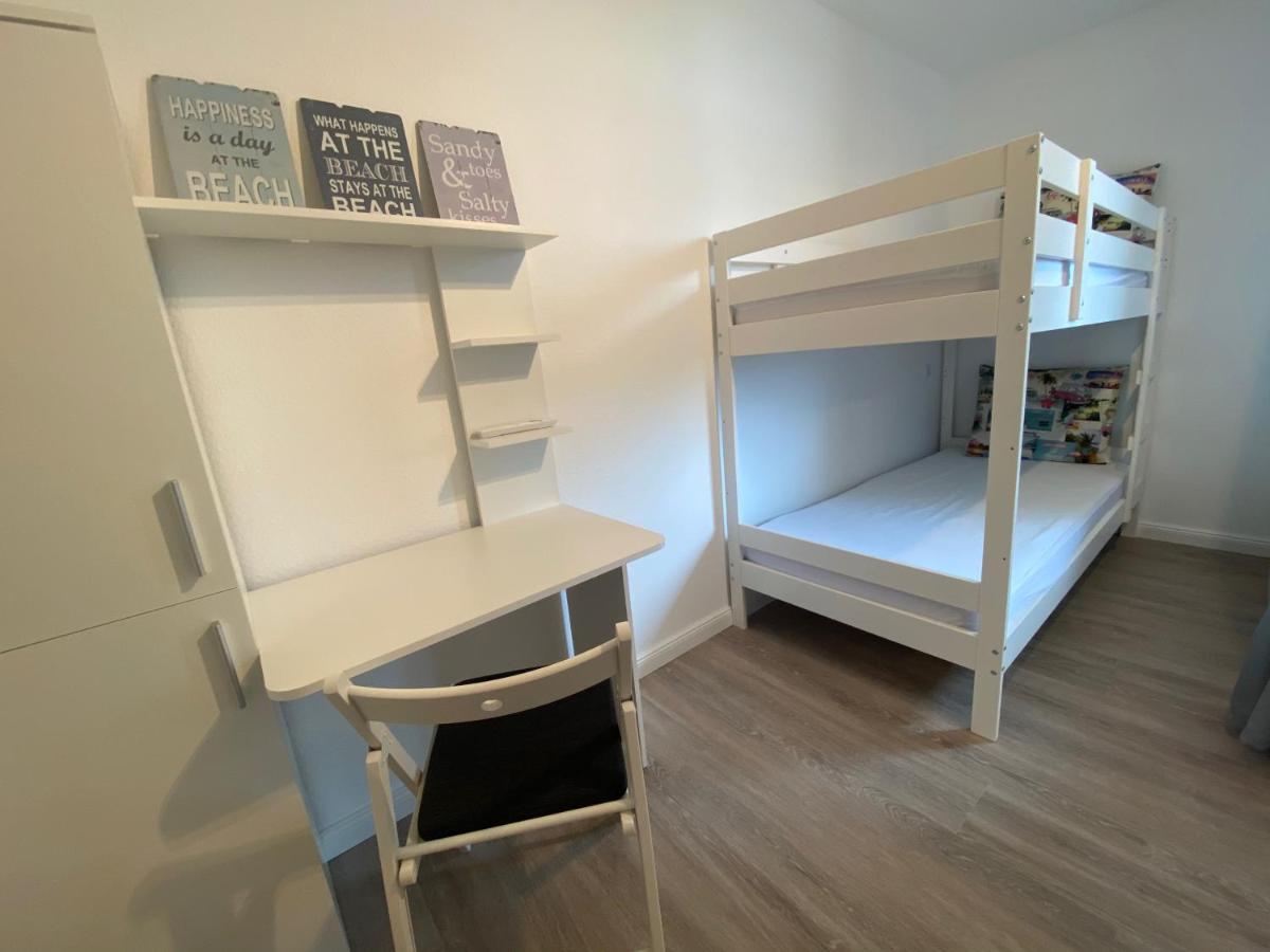 Stylische Ferienwohnung TOP LAGE am Hafen, Strand und Meer Wendtorf Exterior foto