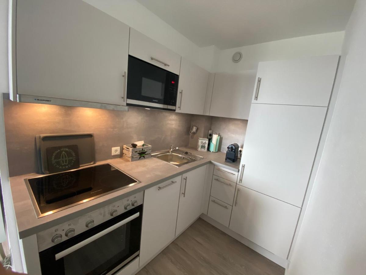 Stylische Ferienwohnung TOP LAGE am Hafen, Strand und Meer Wendtorf Exterior foto