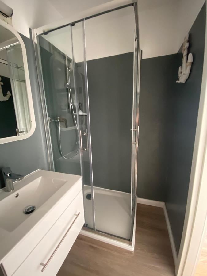 Stylische Ferienwohnung TOP LAGE am Hafen, Strand und Meer Wendtorf Exterior foto