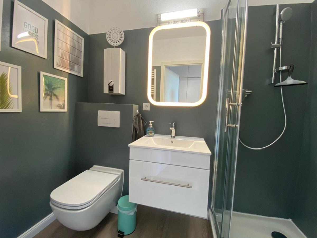 Stylische Ferienwohnung TOP LAGE am Hafen, Strand und Meer Wendtorf Exterior foto